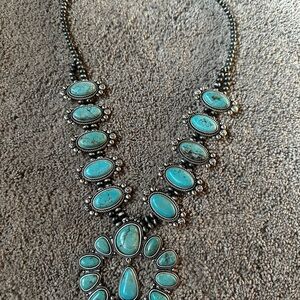 Source Unknown Blue and Silver Necklace with Elegant Design